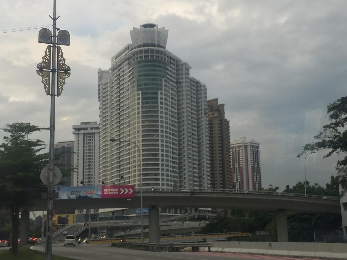 Regalia Suites By Ihost Kuala Lumpur Zewnętrze zdjęcie